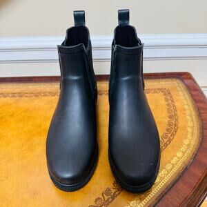 J. Crew Black Chelsea Short Rain Waterproof Lugsole Boots Womens Size 7